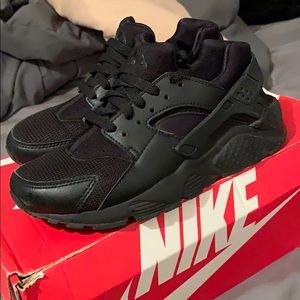 NIKE HUARACHE RUN (GS)